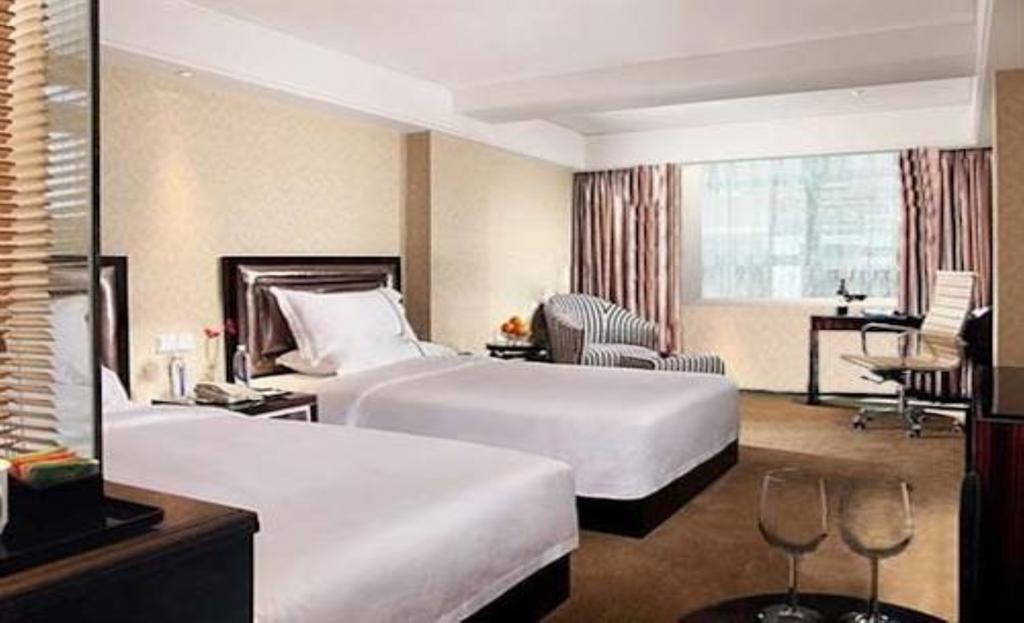 Andersen Culture - The Bund Hotel
